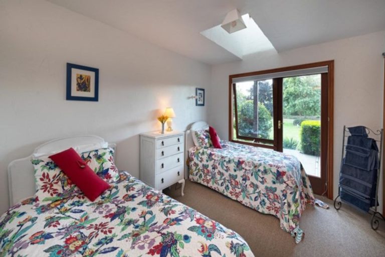 Photo of property in 431 Riverbank Road, Wanaka, 9382