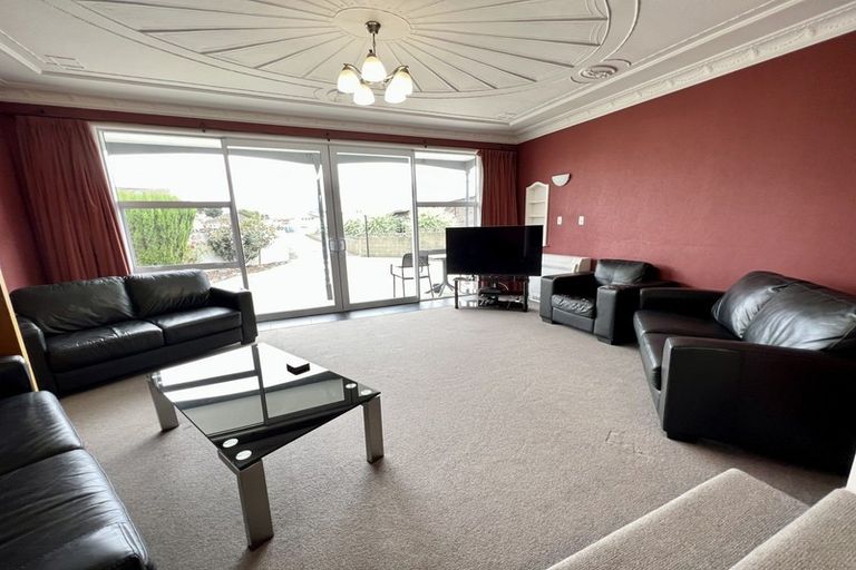 Photo of property in 311 Tay Street, Turnbull Thomson Park, Invercargill, 9810