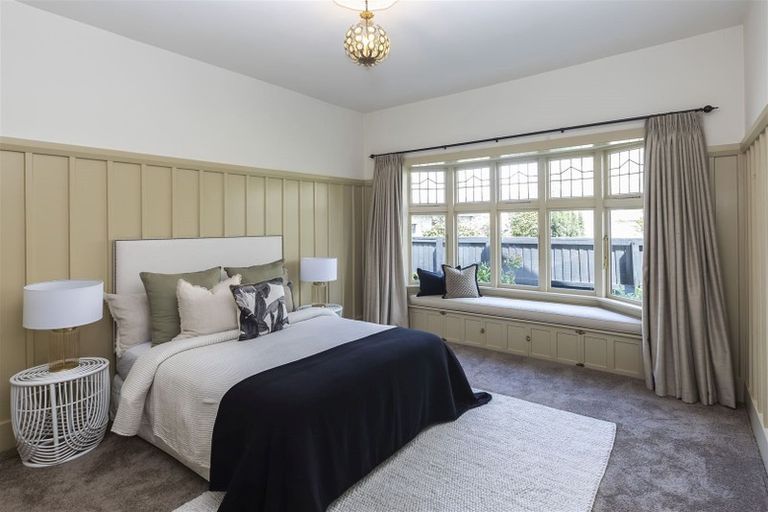 Photo of property in 121 Weston Road, St Albans, Christchurch, 8052