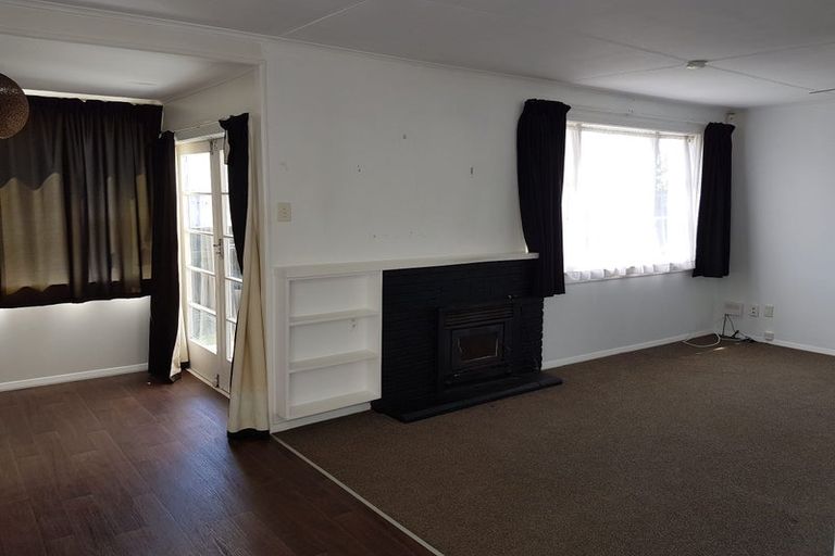 Photo of property in 90 Smart Road, Glen Avon, New Plymouth, 4312