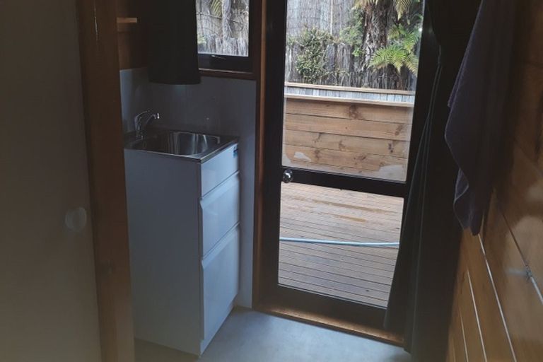 Photo of property in 14a Charles Road, Hannahs Bay, Rotorua, 3010