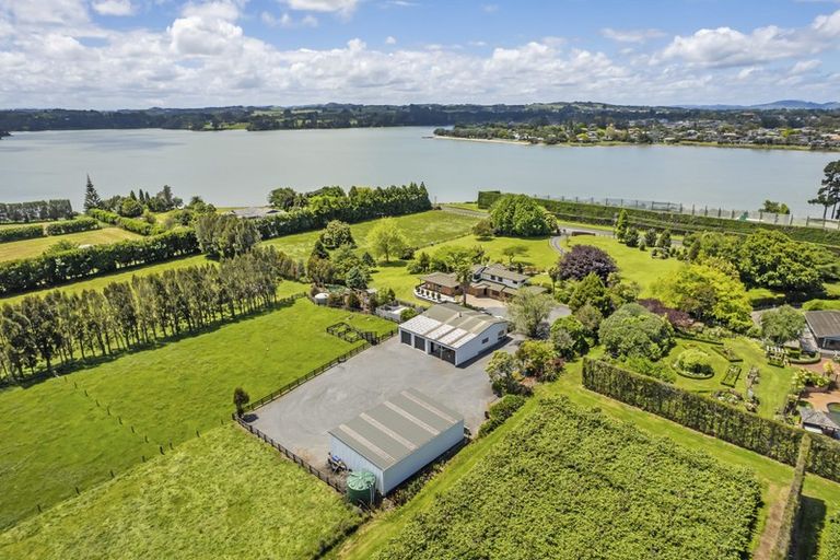 Photo of property in 121 Marae O Rehia Road, Karioitahi, Waiuku, 2683