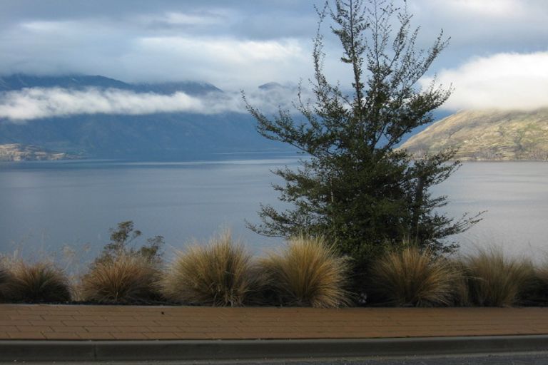 Photo of property in 41 Aspen Grove, Fernhill, Queenstown, 9300