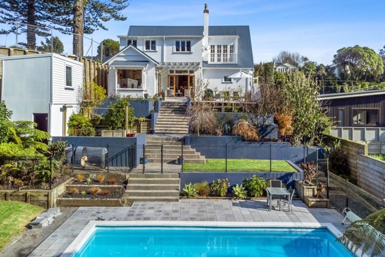 Photo of property in 59 Brooklands Road, Brooklands, New Plymouth, 4310