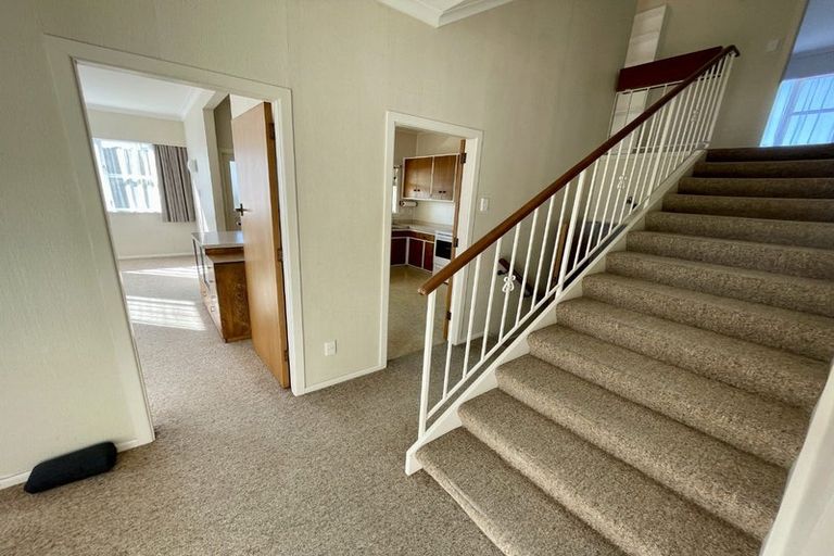 Photo of property in 78 Tauhinu Road, Miramar, Wellington, 6022