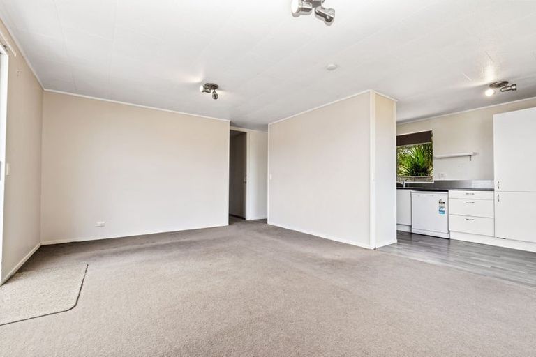 Photo of property in 11a Anzac Road, Morningside, Whangarei, 0110