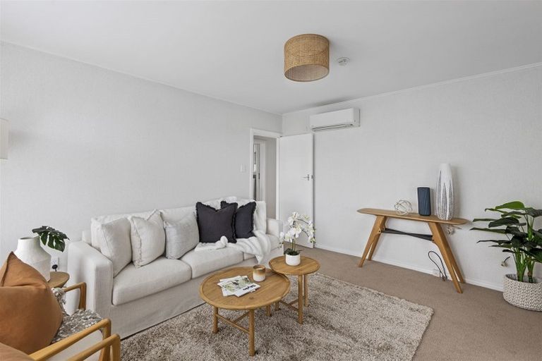 Photo of property in 1/15 Hardy Street, New Brighton, Christchurch, 8061