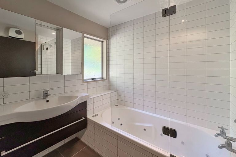 Photo of property in 18 Flinders Road, Heathcote Valley, Christchurch, 8022