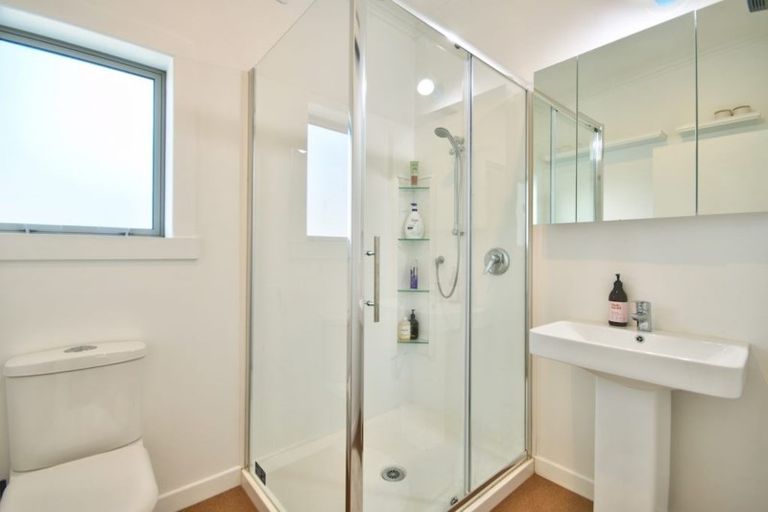 Photo of property in 15 Cornwall Street, Arrowtown, 9302