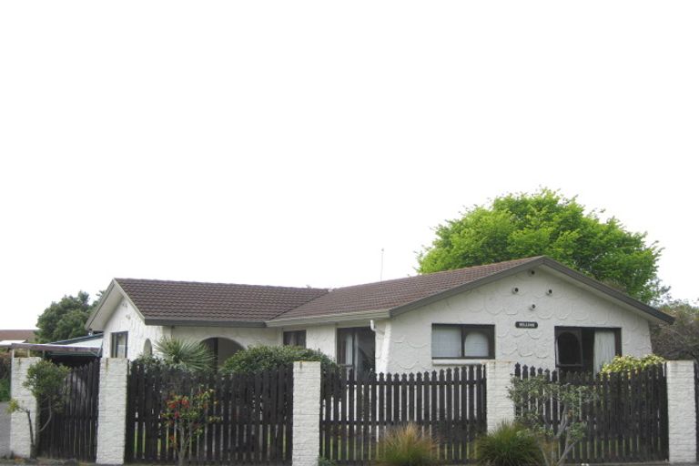 Photo of property in 27 Te Maru Place, Redwood, Christchurch, 8051