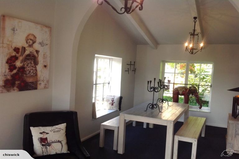 Photo of property in 35 Tremaine Avenue, Two Mile Bay, Taupo, 3330