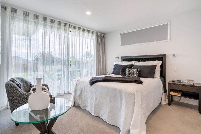 Photo of property in 39 Welsh Road, Winton, 9720