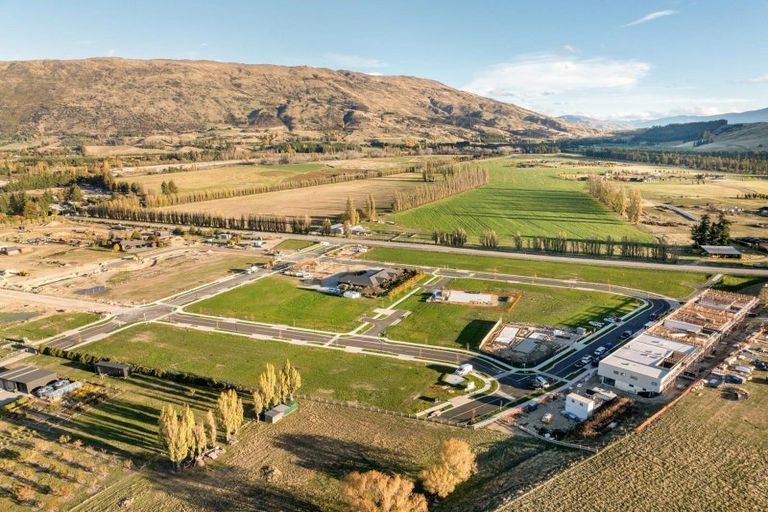 Photo of property in 34 Atkins Road, Luggate, Wanaka, 9382