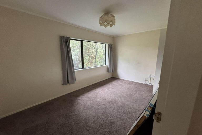 Photo of property in 7 Ronald Woolf Place, Churton Park, Wellington, 6037