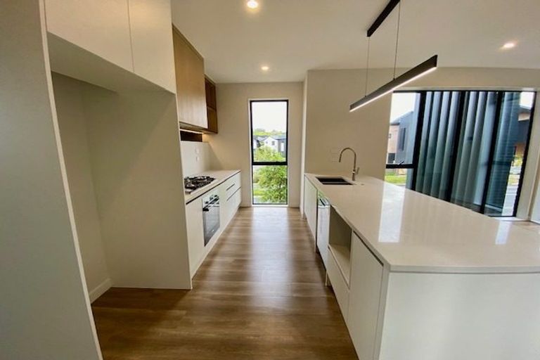 Photo of property in 2a Longshore Drive, Long Bay, Auckland, 0630