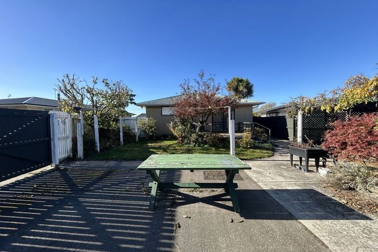 Photo of property in 64 Oriana Crescent, Hornby, Christchurch, 8042