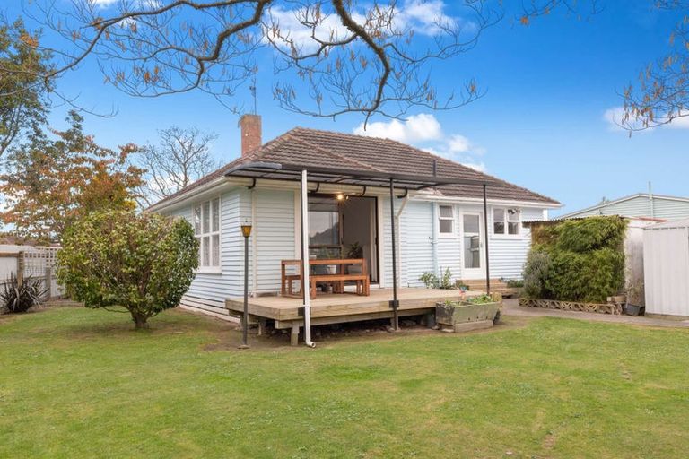 Photo of property in 3 Wakefield Street, Awapuni, Palmerston North, 4412