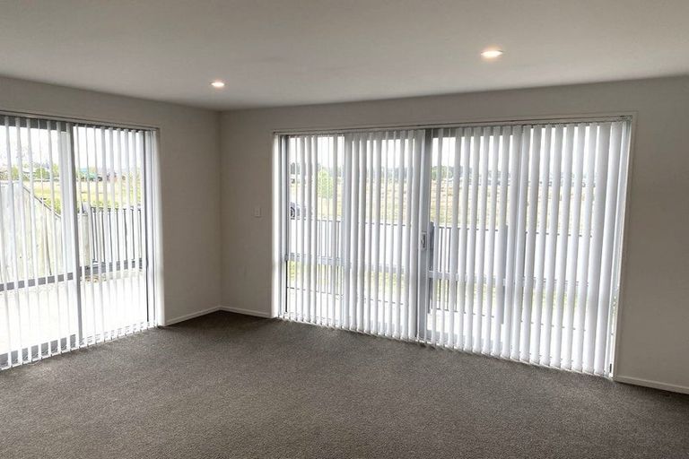 Photo of property in 36 Whakatipu Street, Pegasus, 7612