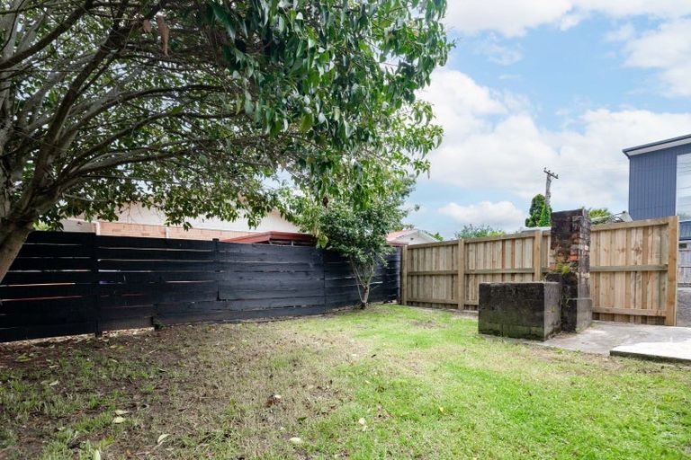 Photo of property in 43 Cameron Road, Bluff Hill, Napier, 4110
