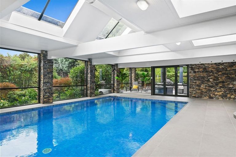 Photo of property in 127 Regent's Park Drive, Casebrook, Christchurch, 8051