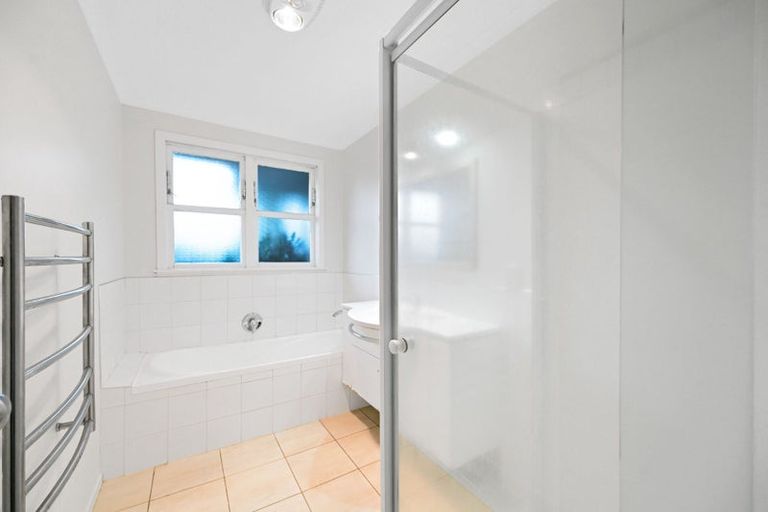 Photo of property in 27 Silverdale Road, Silverdale, Hamilton, 3216