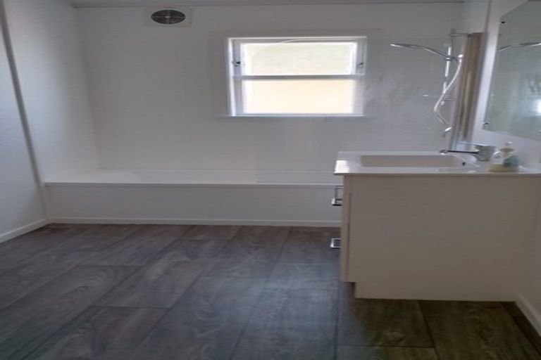 Photo of property in 24b Anzac Road, Gate Pa, Tauranga, 3112