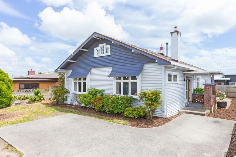 Photo of property in 643 Ferguson Street, Terrace End, Palmerston North, 4410