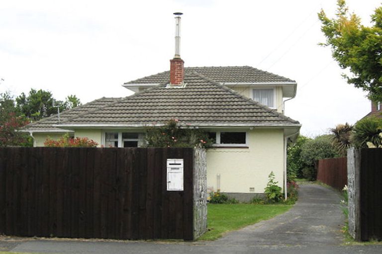 Photo of property in 1 Oakdale Street, Avonhead, Christchurch, 8042