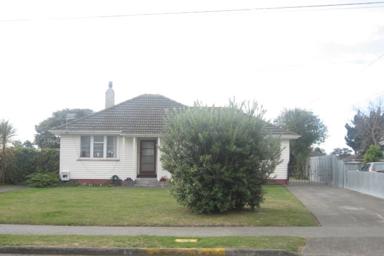 Photo of property in 34 Lister Crescent, Maraenui, Napier, 4110