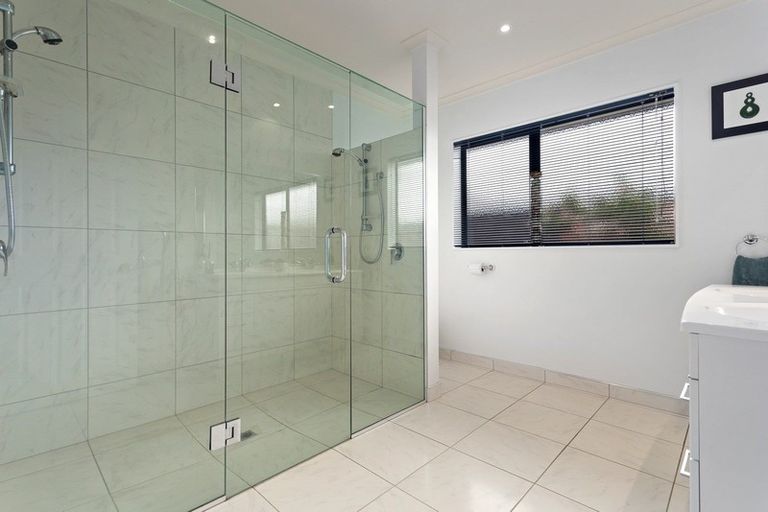 Photo of property in 5 Zarling Lane, Coastlands, Whakatane, 3120