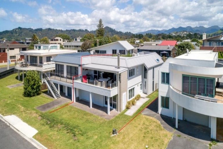 Photo of property in 203b Esplanade Drive, Whangamata, 3620