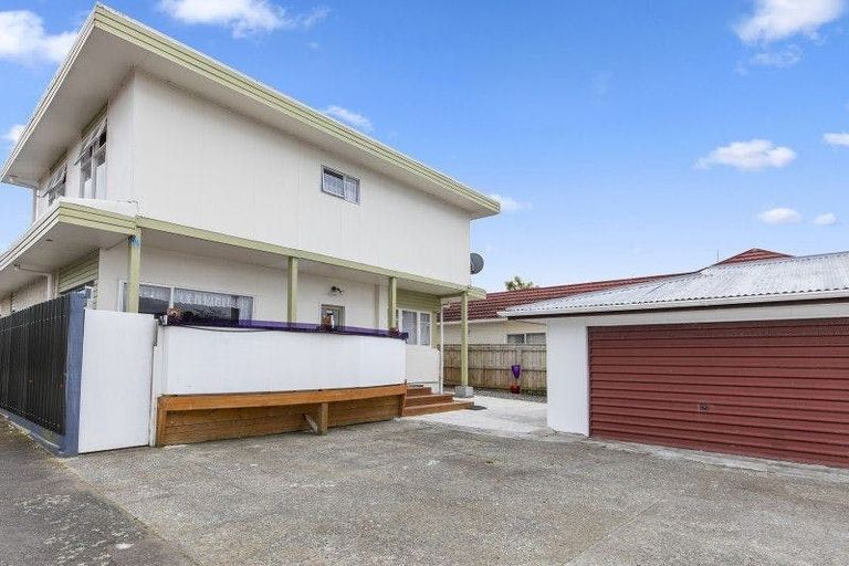 Photo of property in 19 Charleston Avenue, Boulcott, Lower Hutt, 5011