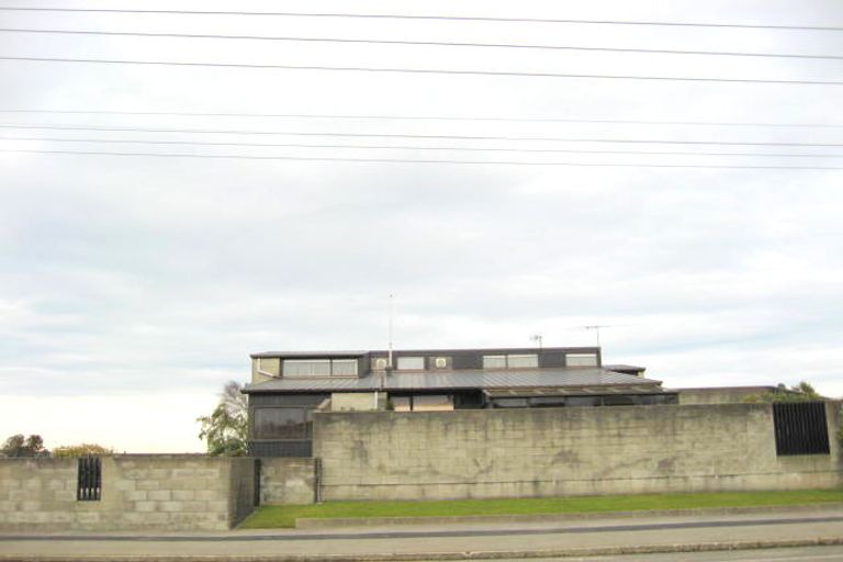 Photo of property in 203 Conyers Street, Strathern, Invercargill, 9812