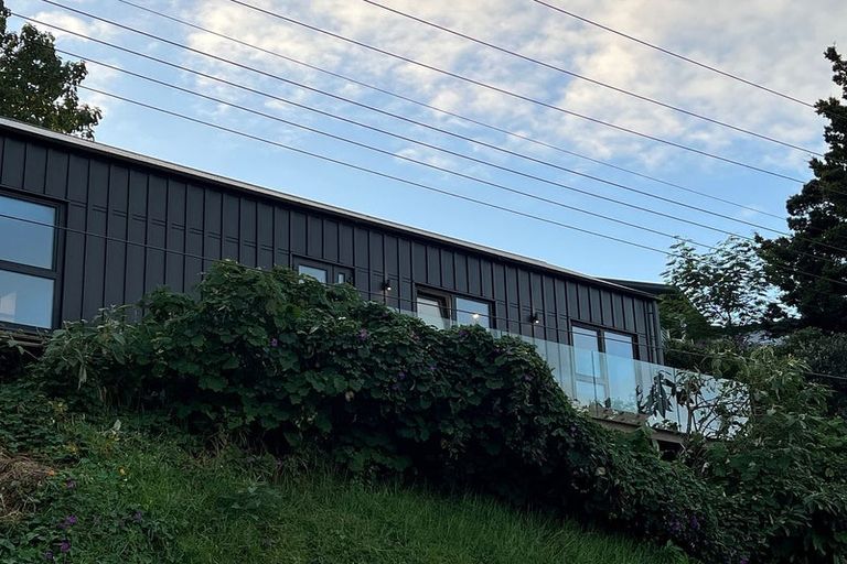 Photo of property in 12 Frankley Road, Westown, New Plymouth, 4310