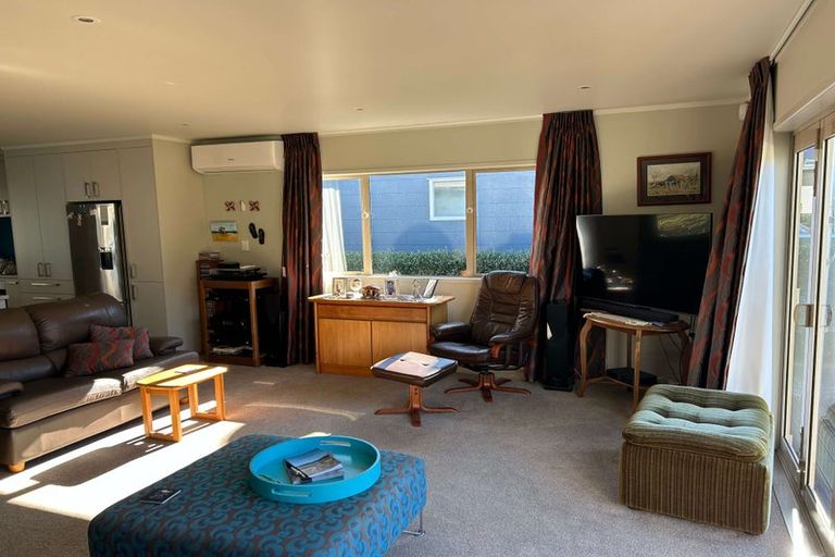 Photo of property in 109 Ocean Beach Road, Tairua, 3508