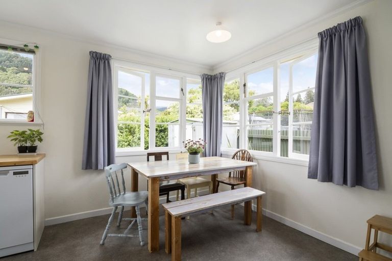 Photo of property in 243 Kawai Street South, Nelson South, Nelson, 7010