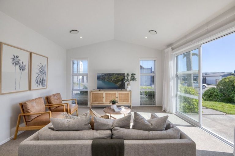 Photo of property in 14 Montiicola Drive, Papamoa Beach, Papamoa, 3118