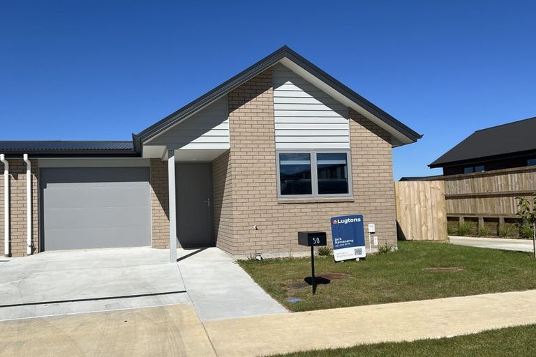 Photo of property in 50 Waruhia Crescent, Rototuna North, 3281