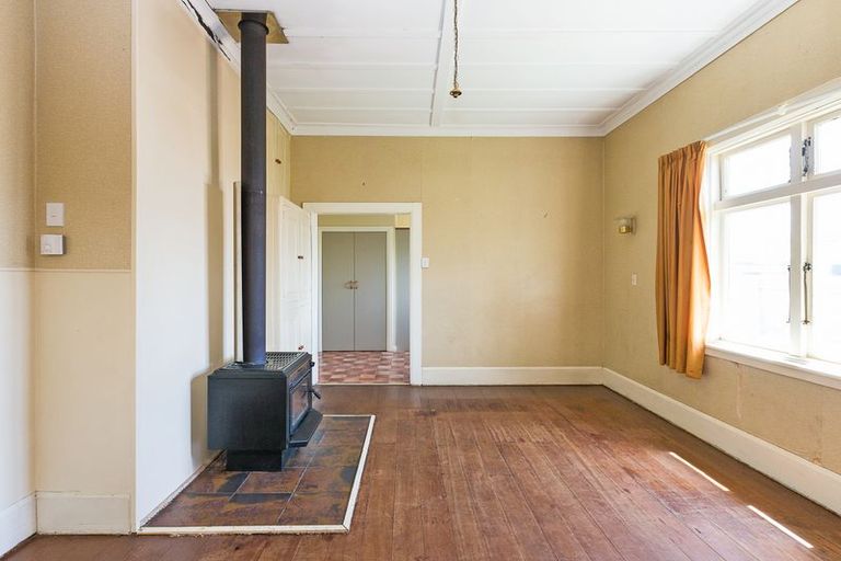 Photo of property in 643 Ferguson Street, Terrace End, Palmerston North, 4410