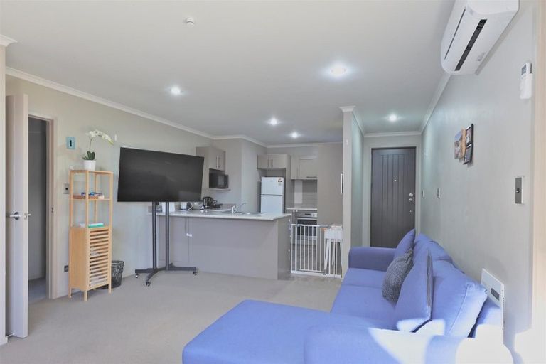 Photo of property in 1/31 Jones Crescent, Melville, Hamilton, 3206