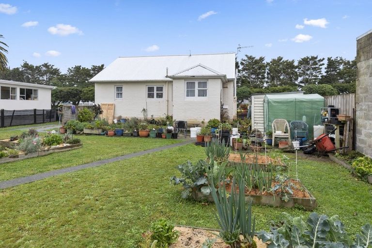 Photo of property in 60 Cambridge Street, Levin, 5510