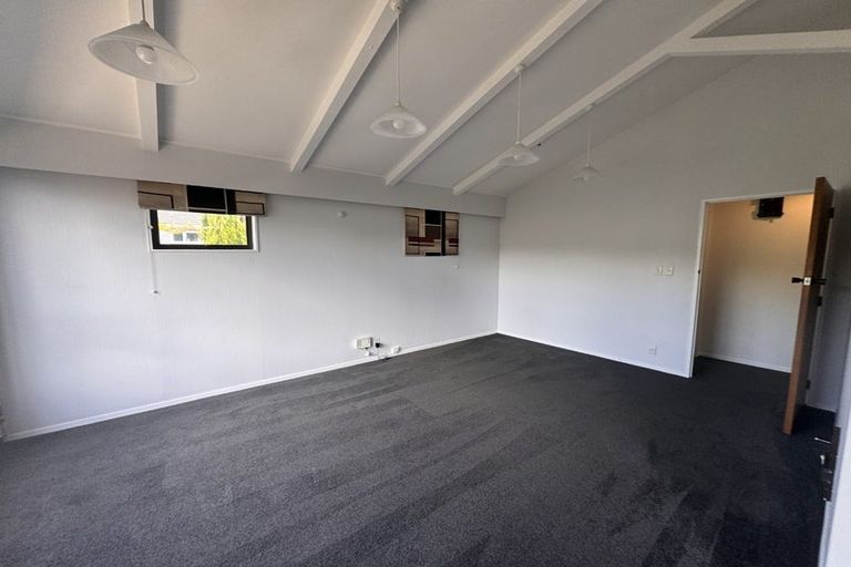 Photo of property in 25 Ngatitoa Street, Tawa, Wellington, 5028