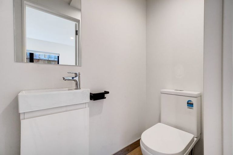Photo of property in 14/237 Swanson Road, Henderson, Auckland, 0610