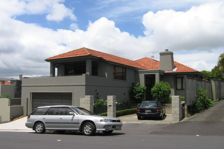 Photo of property in 5 Cathedral Place, Parnell, Auckland, 1052