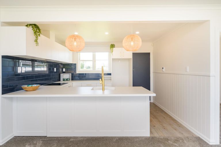 Photo of property in 10 Charles Street, Feilding, 4702