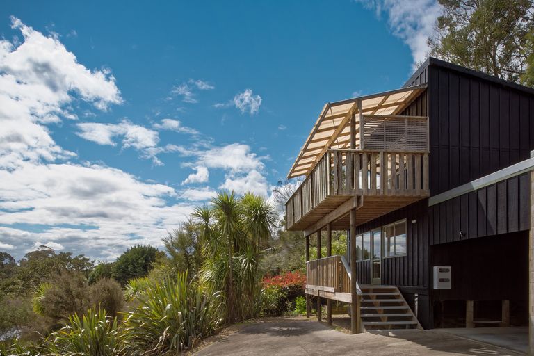 Photo of property in 9 Greenview Heights, Kerikeri, 0230