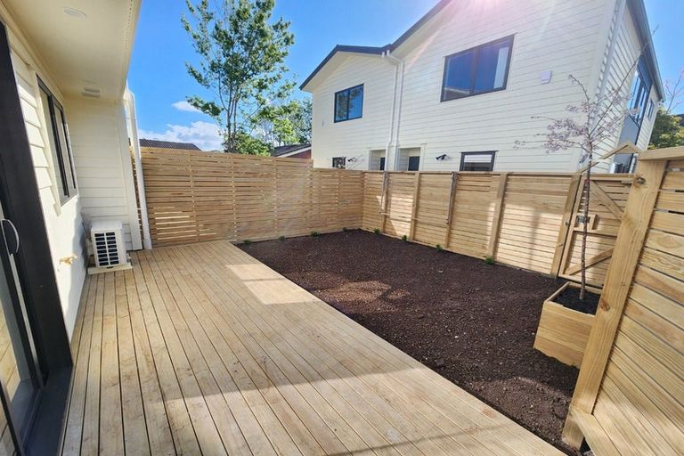 Photo of property in 9/25 Manse Road, Pahurehure, Papakura, 2113