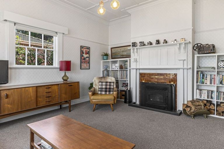 Photo of property in 331 Ravensbourne Road, Maia, Dunedin, 9022