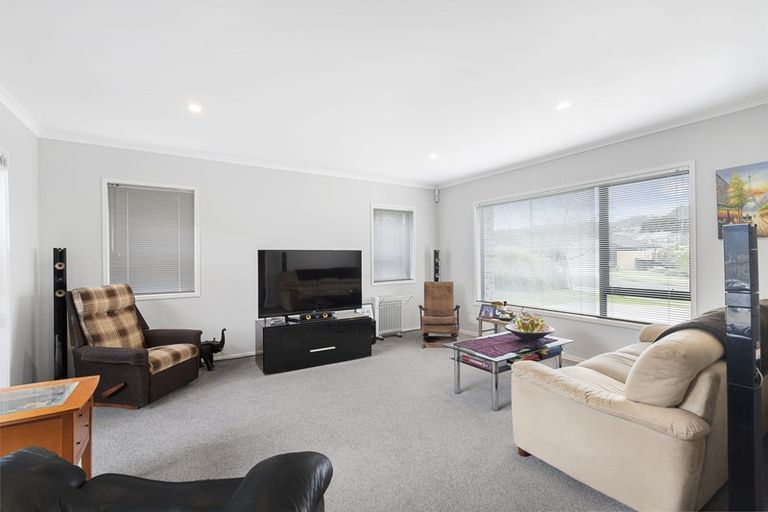 Photo of property in 18 Kilbryde Crescent, Pokeno, 2402