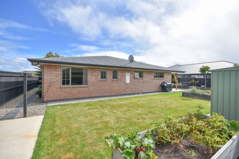 Photo of property in 42 Hagart-alexander Drive, Mosgiel, 9024